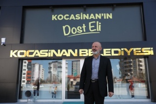 KOCASİNAN BELEDİYESİ YATAĞA BAĞIMLI HASTALARA EVDE BAKIM HİZMETİ SUNUYOR
