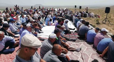 Konya Karapınar'da Yağmur Duası