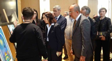 Konya'da Selçuklu BİLSEM'den “Diken ve Karanfil” Sergisi