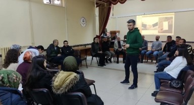 Kulu'da Ebeveyn Okulu ve Aile Okulu Programları Devam Ediyor