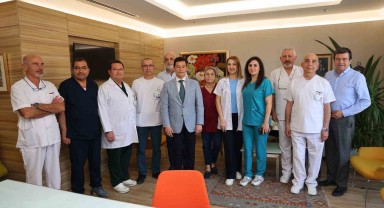 Marmaris Belediye Başkanı Sağlık Çalışanlarını Ziyaret Ederek Tıp Bayramı Kutladı
