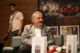 MELİKGAZİ BELEDİYESİ, “KAYSERİ’NİN ULU TARİHİ KAYSERİ LİSESİ” KİTABINI TANITTI