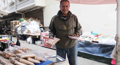 Müslüm Kaya: Organik Ürünlerle Geçinen Esnaf
