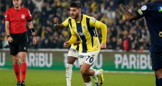 OĞUZ AYDIN FENERBAHÇE'Yİ SIRTLADI