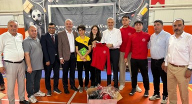 Okul Sporlarına Destekle Gençlik Güçleniyor