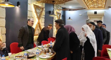 Oltu Kaymakamı Yaşlılarla Buluştu