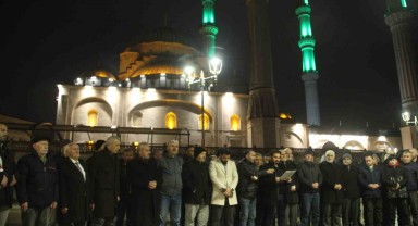 Ordu'da Vatandaşlar İsrail'in Gazze Saldırılarına Tepki Gösterdi