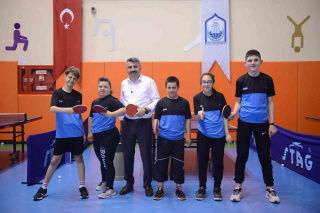 ÖZEL ÇOCUKLAR İÇİN SPOR EĞİTİMLERİ DEVAM EDİYOR