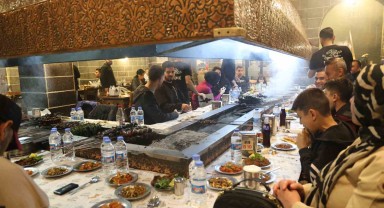 Ramazan Ayında Diyarbakır'da Ciğer Kebabı Rağbet Görüyor