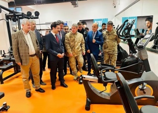 REFAHİYE'DE FİTNESS SALONU AÇILDI