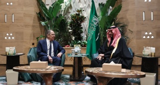 RUSYA DIŞİŞLERİ BAKANI LAVROV, SUUDİ ARABİSTAN VELİAHT PRENSİ İLE GÖRÜŞTÜ