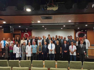SAĞLIK BİLİMLERİ ÜNİVERSİTESİ HEYETİ ESKİŞEHİR ŞEHİR HASTANESİ'NDE İNCELEMELERDE BULUNDU