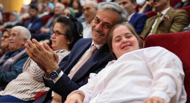 Sakarya Büyükşehir Belediye Başkanı Özel Çocuklarla Buluştu