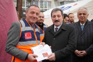 SAMSUN VALİSİ AFETLERE HAZIRLIKLI OLUNMASI GEREKTİĞİNİ VURGULADI