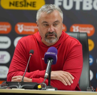 SAMSUNSPOR TEKNİK DİREKTÖRÜ THOMAS REİS, FENERBAHÇE MAÇINDAN MEMNUN