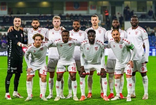 SAMSUNSPOR TRANSFERDE YENİDEN ŞEKİLLENİYOR