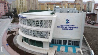 SELÇUKLU GELİŞİM VE TEKNOLOJİ AKADEMİSİ ÖĞRENCİLERE YENİ UFUKLAR AÇMAYA DEVAM EDİYOR
