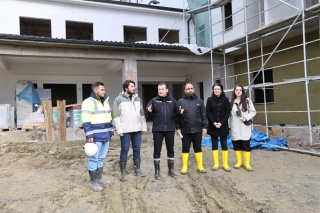 SELİMPAŞA MAHALLESİNDE YAPIMI HIZLA DEVAM EDEN HUZUREVİ PROJESİ BAŞKAN BALCIOĞLU TARAFINDAN İNCELENDİ