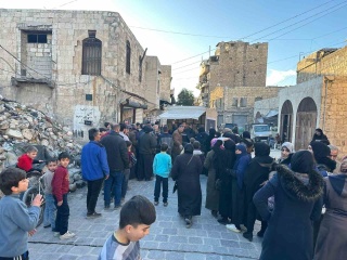 SURİYE'NİN HALEP ŞEHRİNE YARDIM ELİ UZANDI