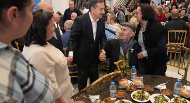 Tepebaşı Belediye Başkanı iftar programında şehit yakınları ve gazilerle buluştu