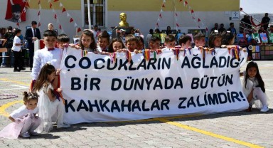 Tomarza ve Bünyan'da 23 Nisan Ulusal Egemenlik ve Çocuk Bayramı Kutlamaları