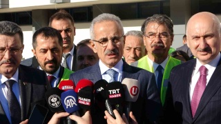 ULAŞTIRMA BAKANI TRABZON HAVALİMANI DIŞ HATLAR TERMİNALİ İNCELEMELERDE BULUNDU