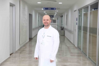 UZMAN DOKTORDAN ÖKSÜRÜK HAKKINDA UYARI!