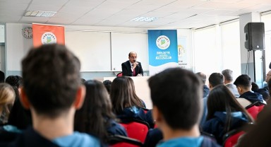 Yeşilyurt Belediye Başkanı Gençlerle Buluştu