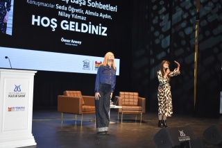 ZEYTİNBURNU BELEDİYESİ BİLGİ EVLERİ’NDE ÜNLÜ YAZARLARLA SOHBET