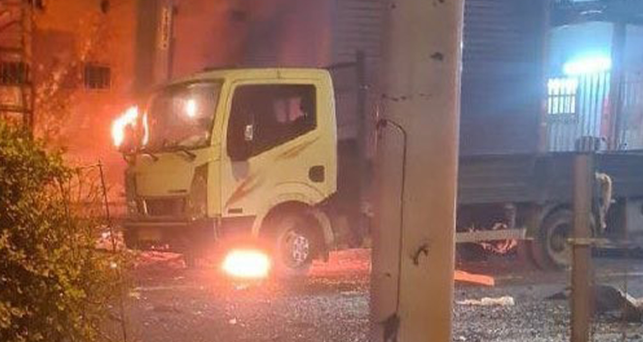 TEL AVİV'DE KAMYONDA MEYDANA GELEN PATLAMA!