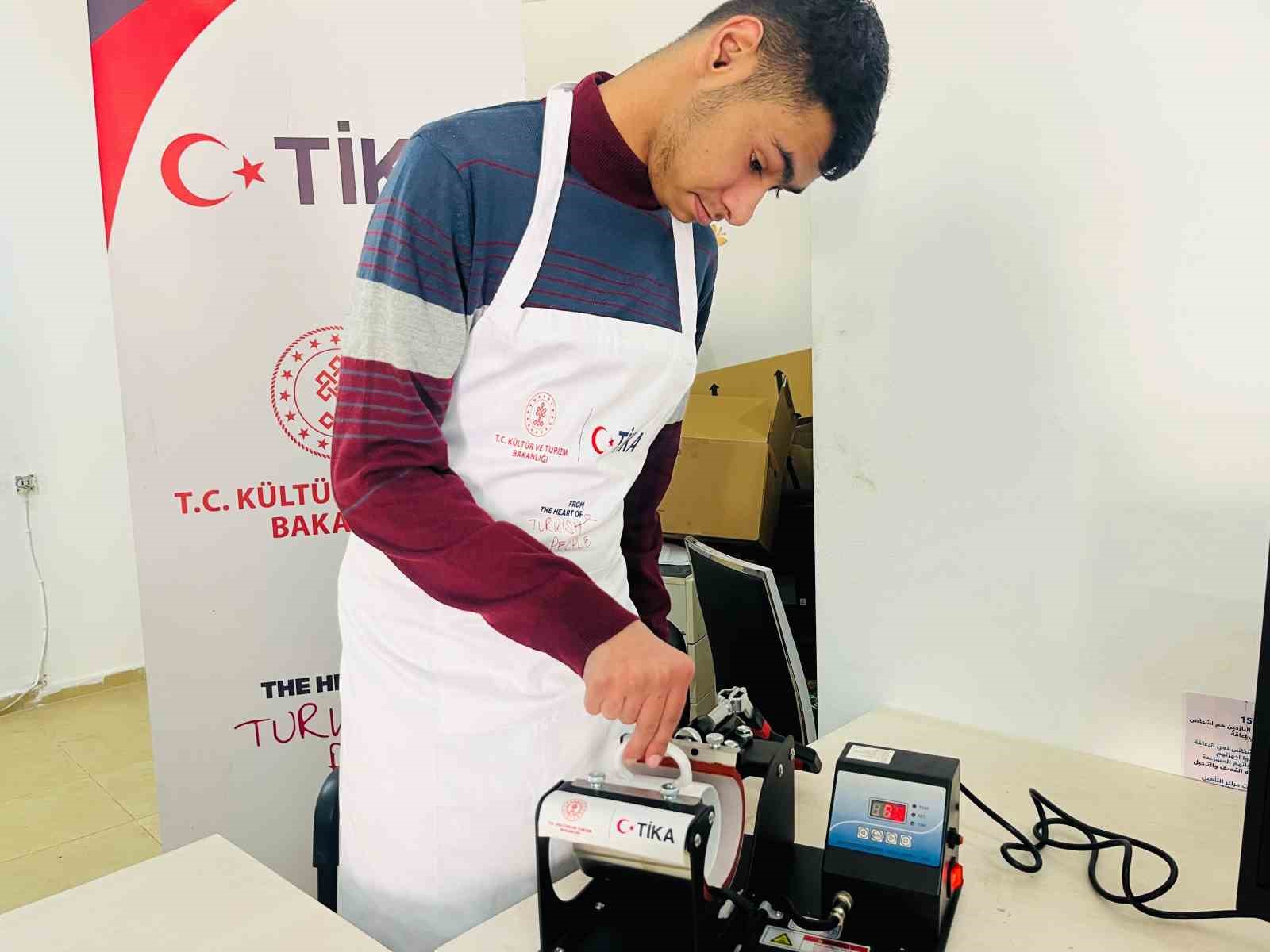 TİKA, EL HALİL’DE ZİHİNSEL ENGELLİ ÇOCUK VE GENÇLERE DESTEK OLUYOR
