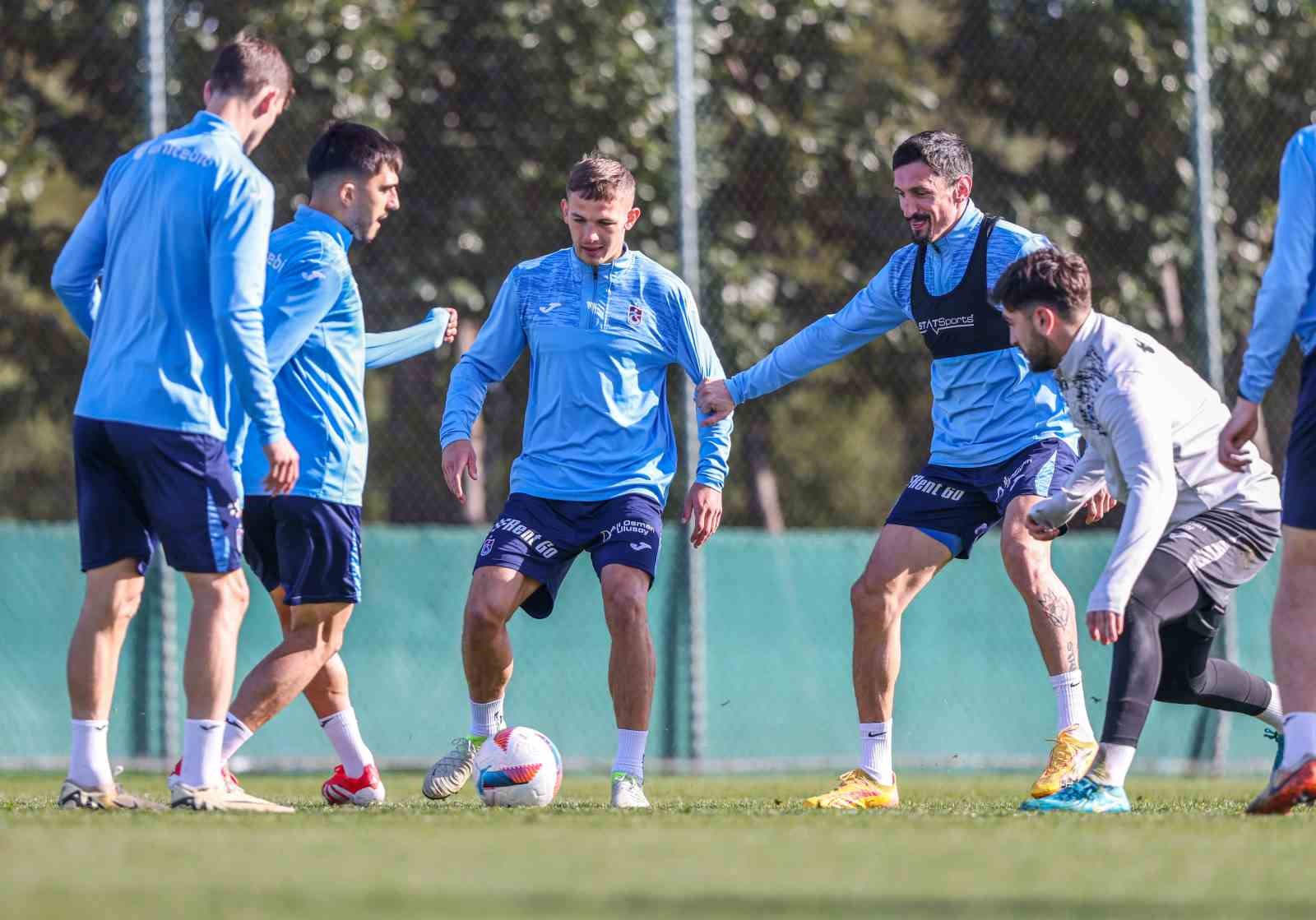 TRABZONSPOR, KAYSERİSPOR MAÇI ÖNCESİ HAZIRLIKLARINI TAMAMLADI