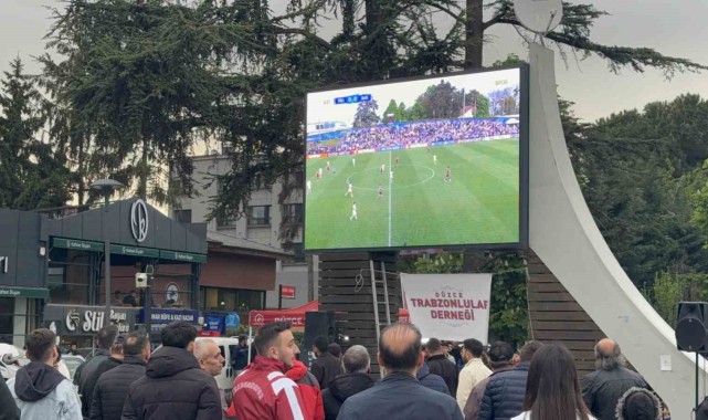 Trabzonspor's UEFA Youth League Final Match Watched on Big Screen in Düzce
