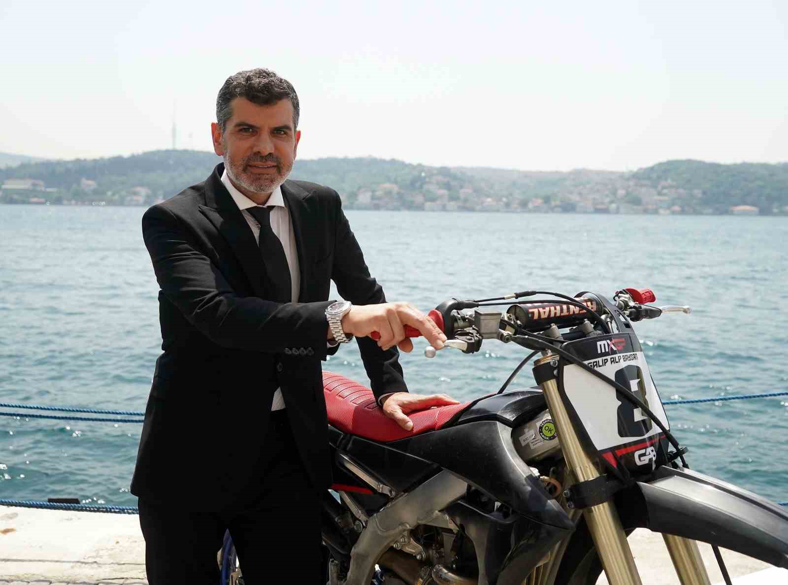 TÜRKİYE MOTOSİKLET FEDERASYONU BAŞKANI BEKİR YUNUS UÇAR KALP KRİZİ GEÇİREREK HAYATINI KAYBETTİ