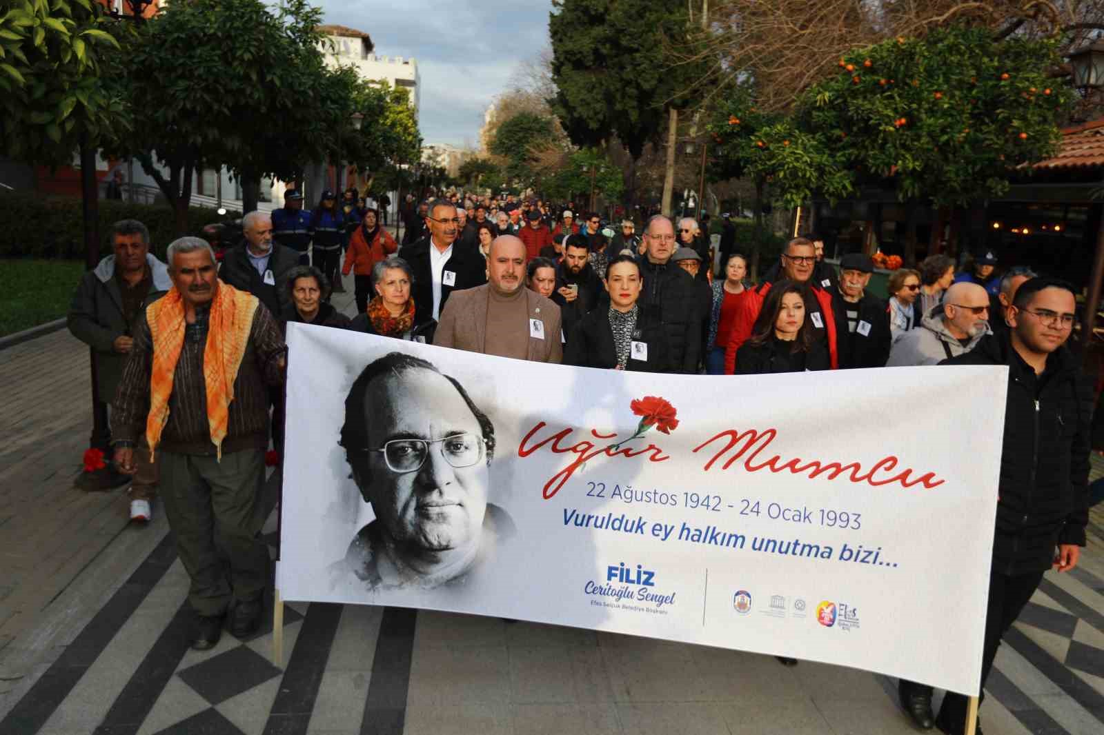UĞUR MUMCU SUİKASTI 32. YILINDA UNUTULMADI