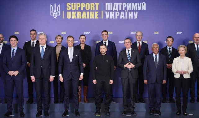 Uluslararası Liderler Kiev'de Ukrayna'ya Destek Zirvesi Düzenledi