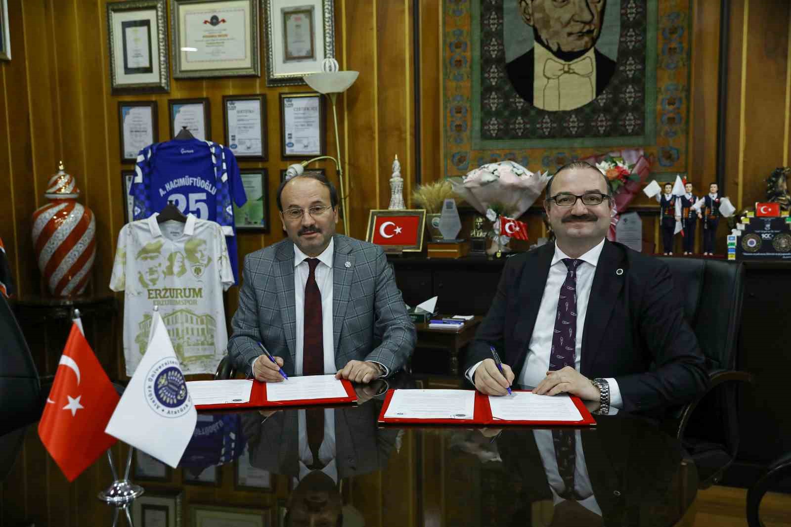ÜNİVERSİTELER TARIM ALANINDA İŞ BİRLİĞİ PROTOKOLÜ İMZALADI