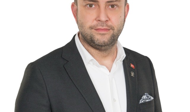 Urla AK Parti Belediye Meclis Üyesinden Başkana Tepki