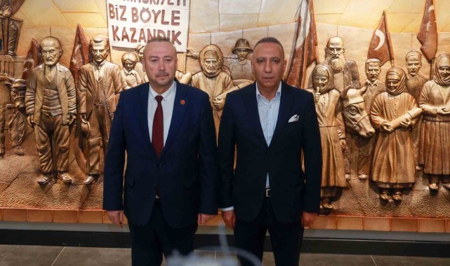 Uşak Belediyesi, Muhammet Gür'ü Başdanışman Olarak Atadı