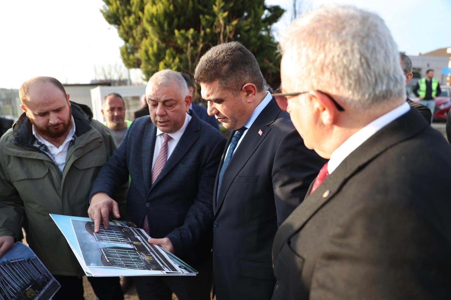 VALİ ASLAN, DTSO YENİ HİZMET BİNASI İNŞAATINI İNCELEDİ