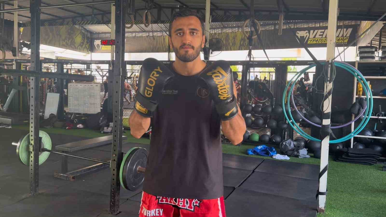 VEDAT KAHRAMANOĞLU GLORY KİCK BOKS ŞAMPİYONASI'NDA ÜLKEMİZİ TEMSİL EDECEK