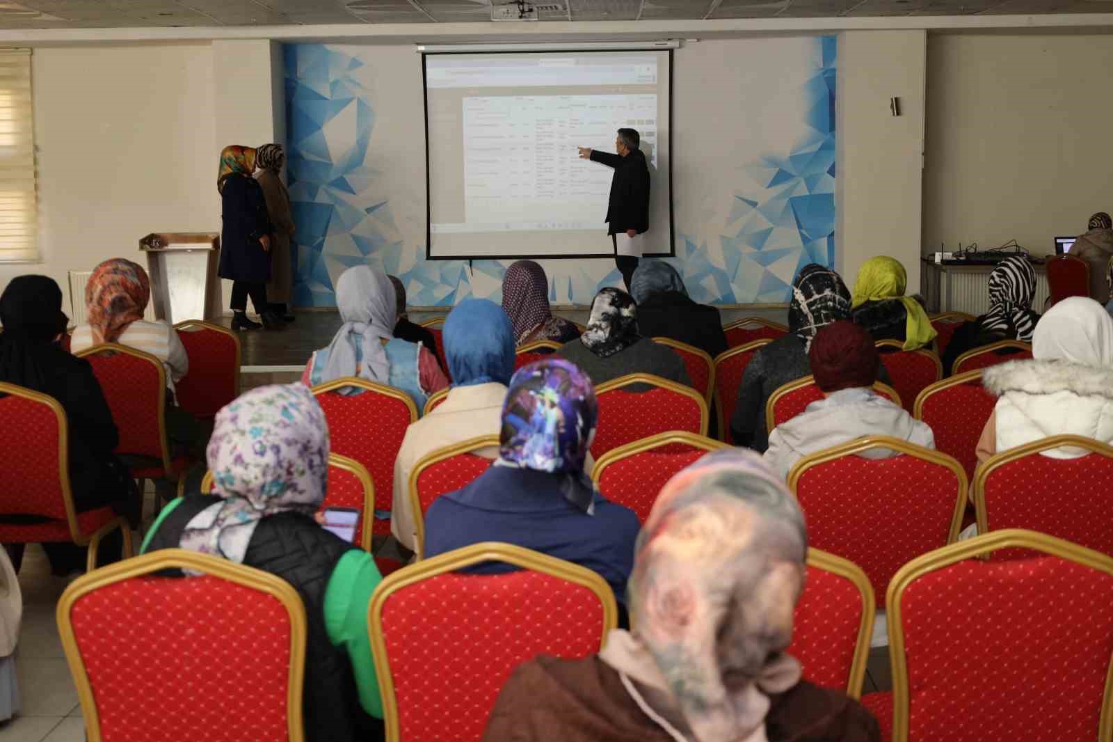 YAHYALI'DA KADINLARIN İSTİHDAMI İÇİN YENİ BİR ADIM