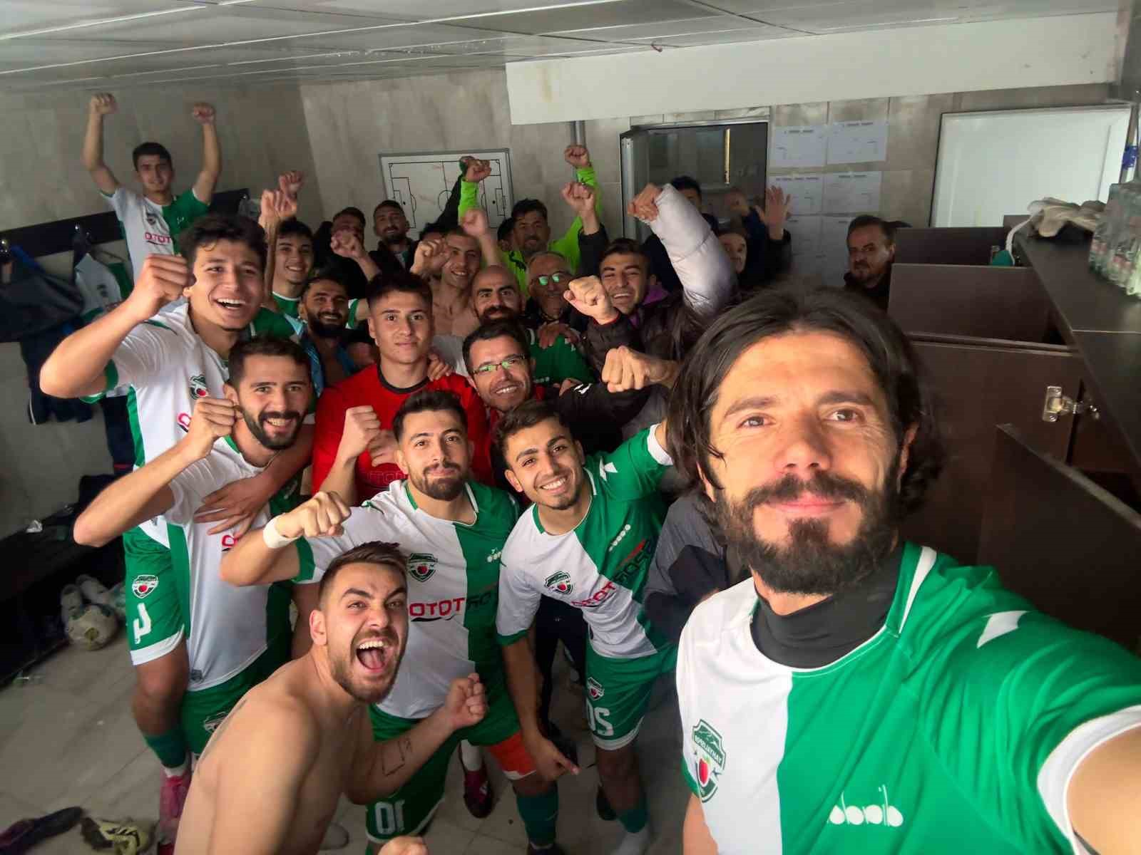YAHYALISPOR VE DEVELİGÜCÜ HAFTAYI GALİBİYETLE KAPATTI