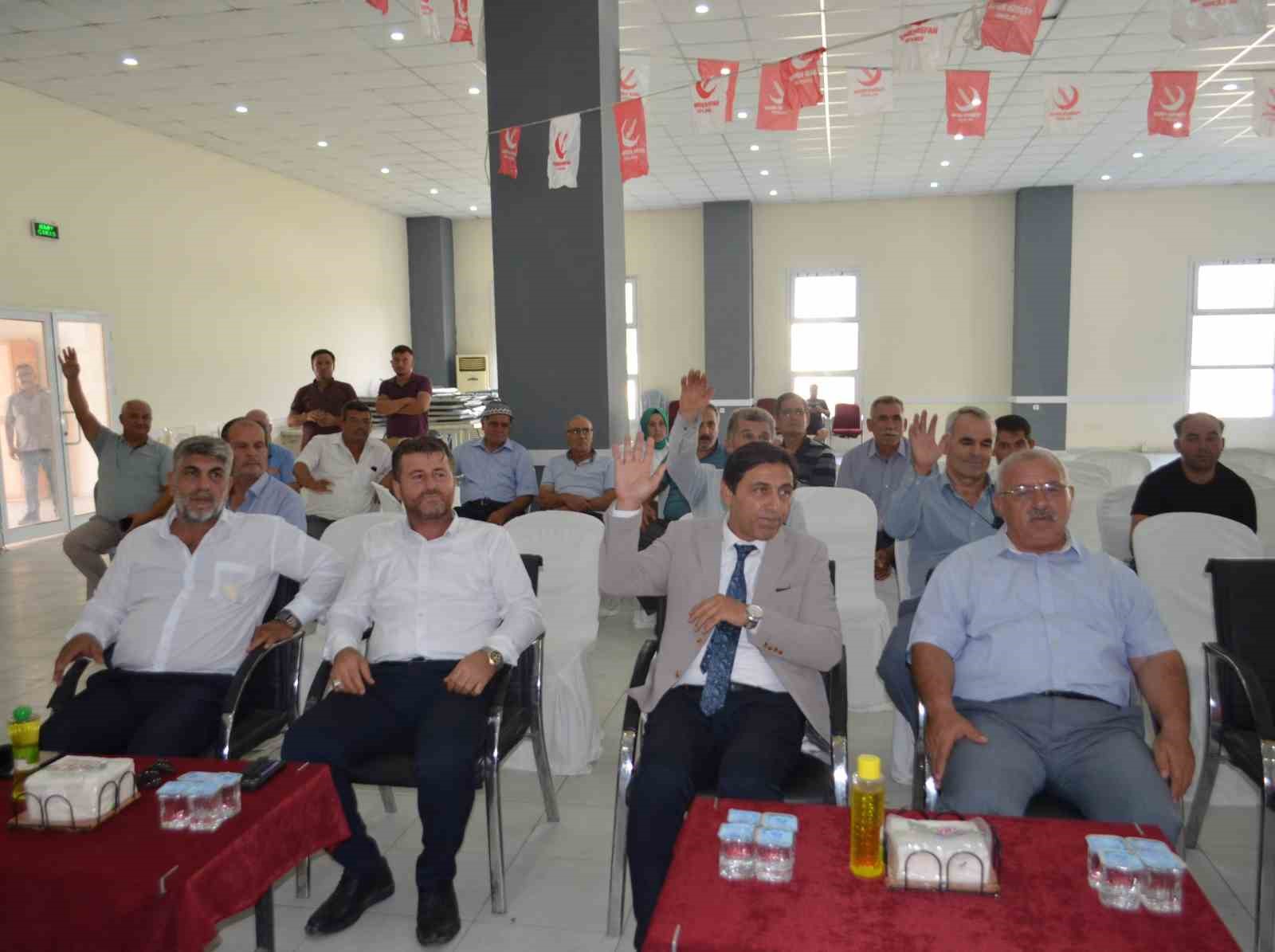YENİDEN REFAH PARTİSİ SELENDİ İLÇE BAŞKANI GÜVEN TAZELEDİ