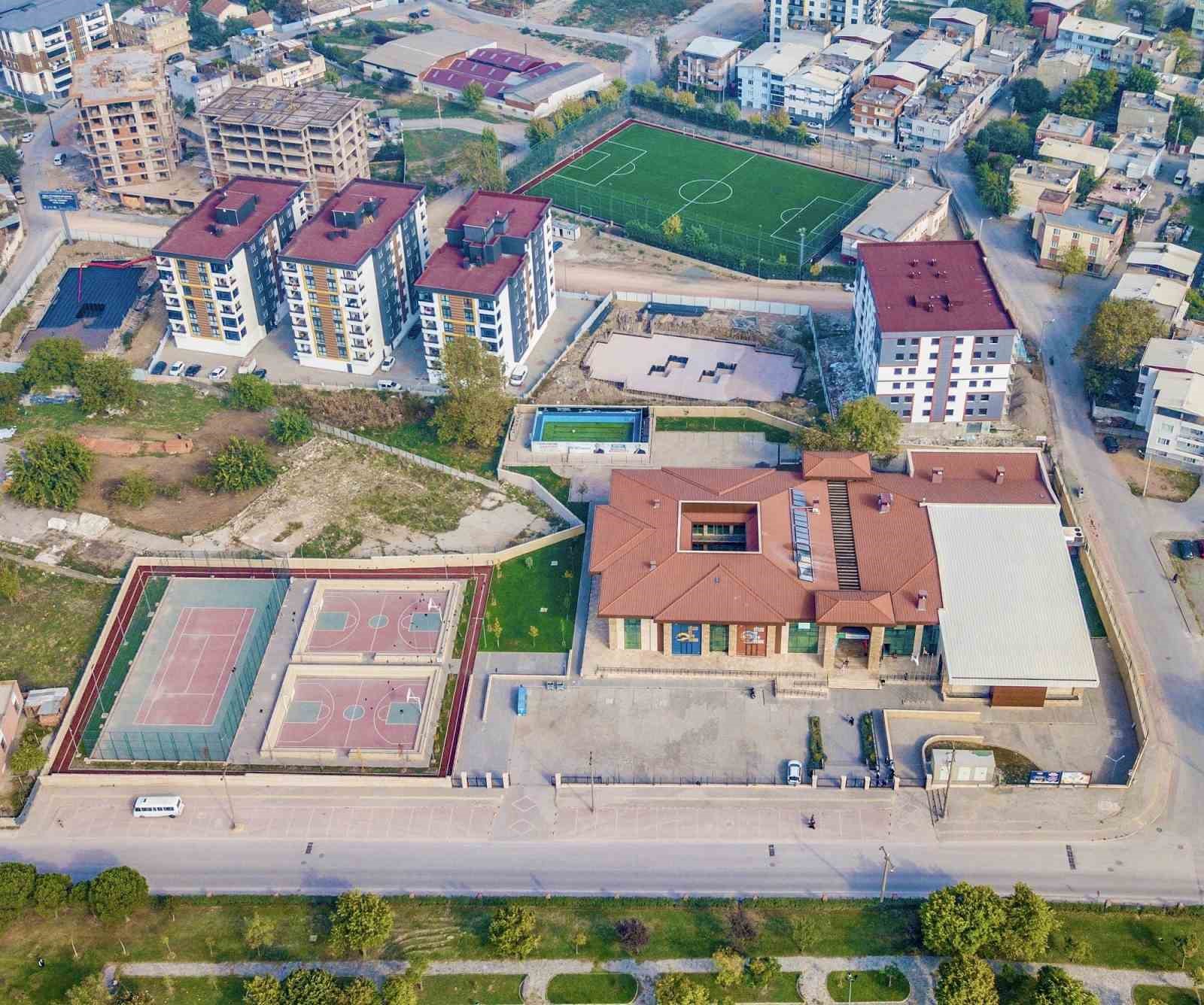 YILDIRIM GENÇLİK VE SPOR MERKEZİ'NDE YENİ DÖNEM KURS KAYITLARI BAŞLADI