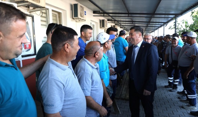 Yunusemre Belediyesi'nde Bayram Coşkusu