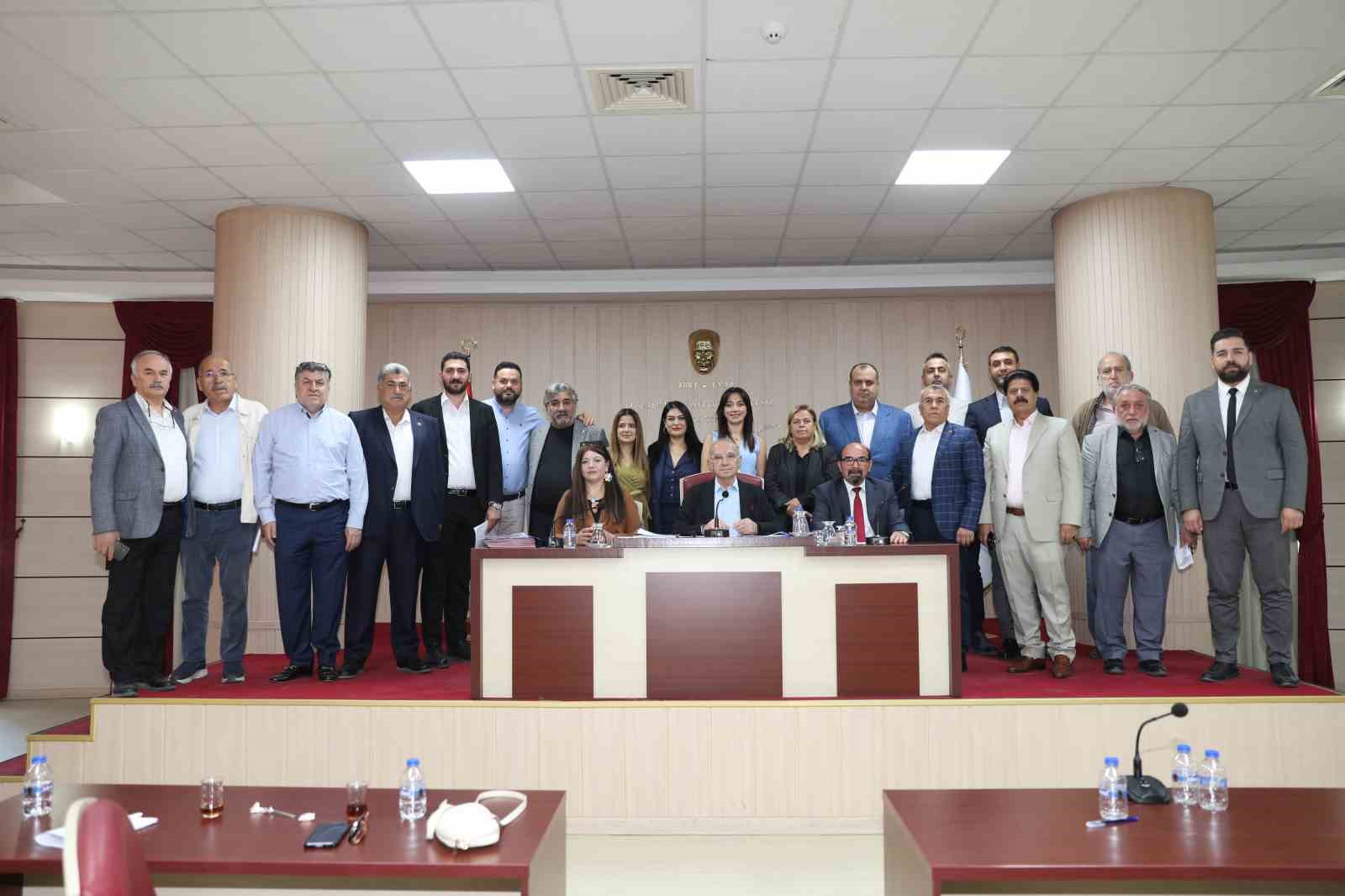 YÜREĞİR BELEDİYESİ 2025 YILI BÜTÇESİ KABUL EDİLDİ