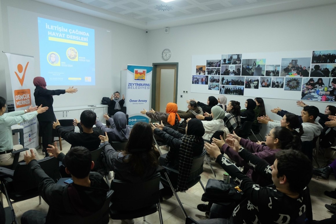 ZEYGEM GENÇLERLE İLETİŞİM SEMİNERLERİ DEVAM EDİYOR