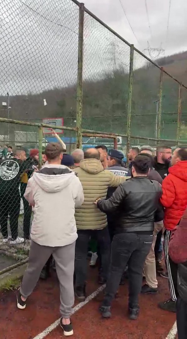 ZONGULDAK'TA AMATÖR TAKIMLAR ARASINDA GERGİNLİK